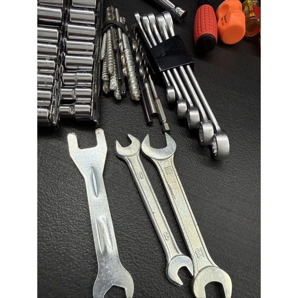 Used Tools. Mix Pieces - Picture 4 of 12